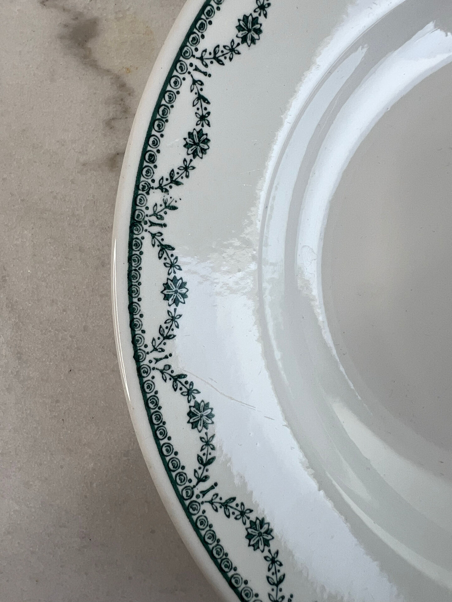 Lot de 2 assiettes creuses Saint Amand verte