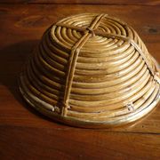 Bauhaus DLG rattan and brass bowl by Italian Gabriella Crespi