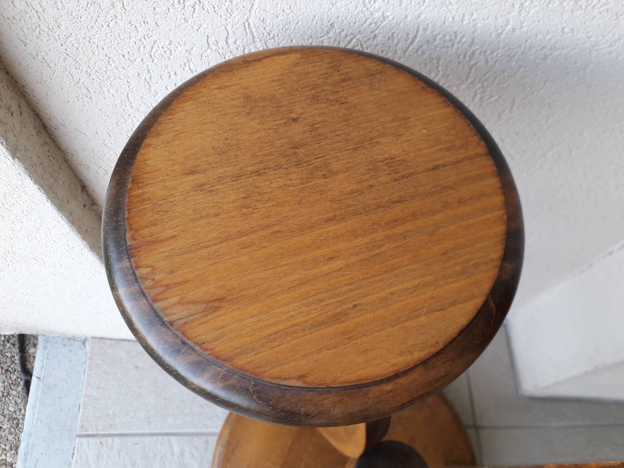 Wooden plant holder