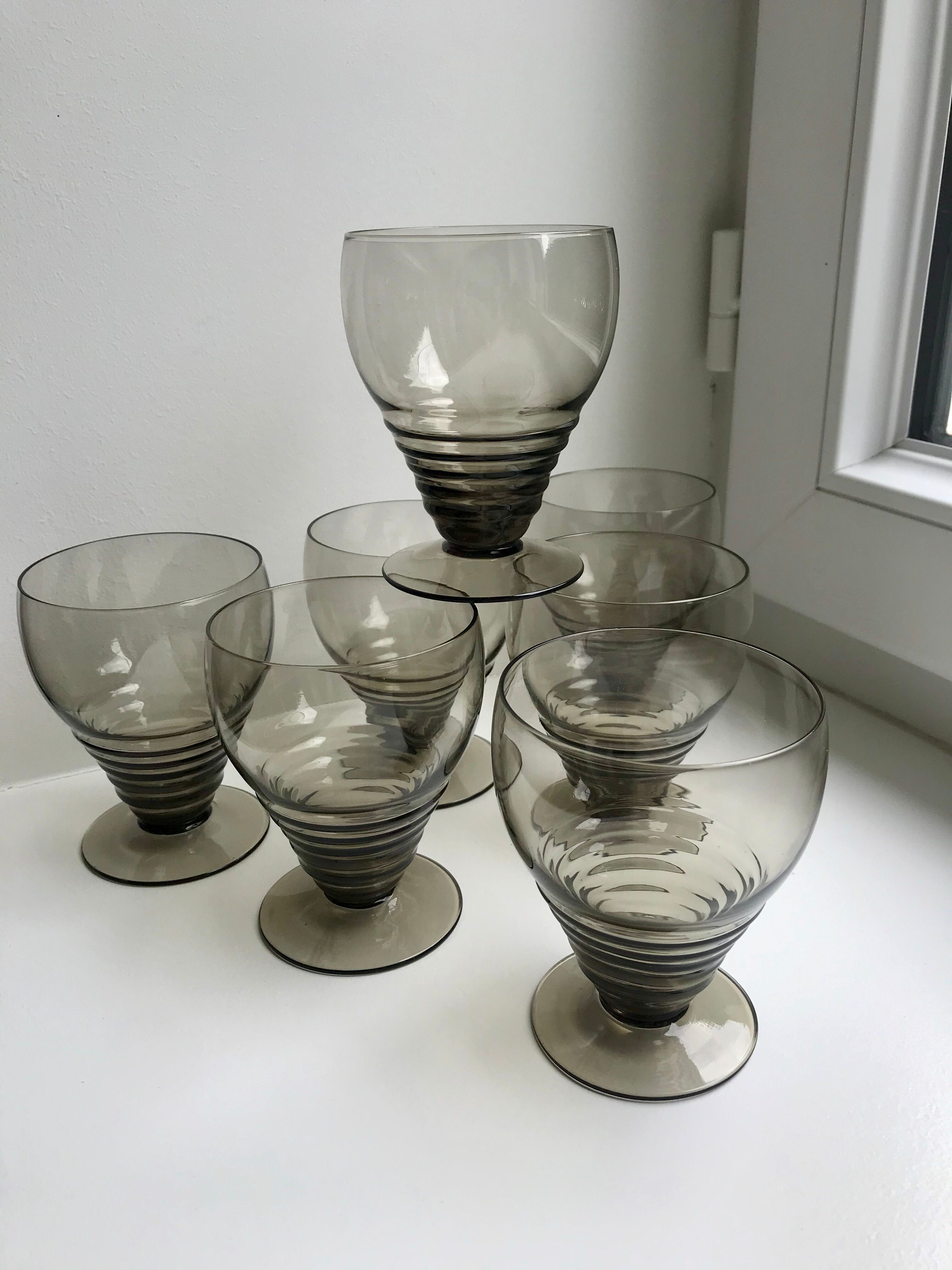 Set of 7 wine glasses  art deco smoked glass years 30-40