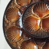 large earthenware dish for oysters or scallops