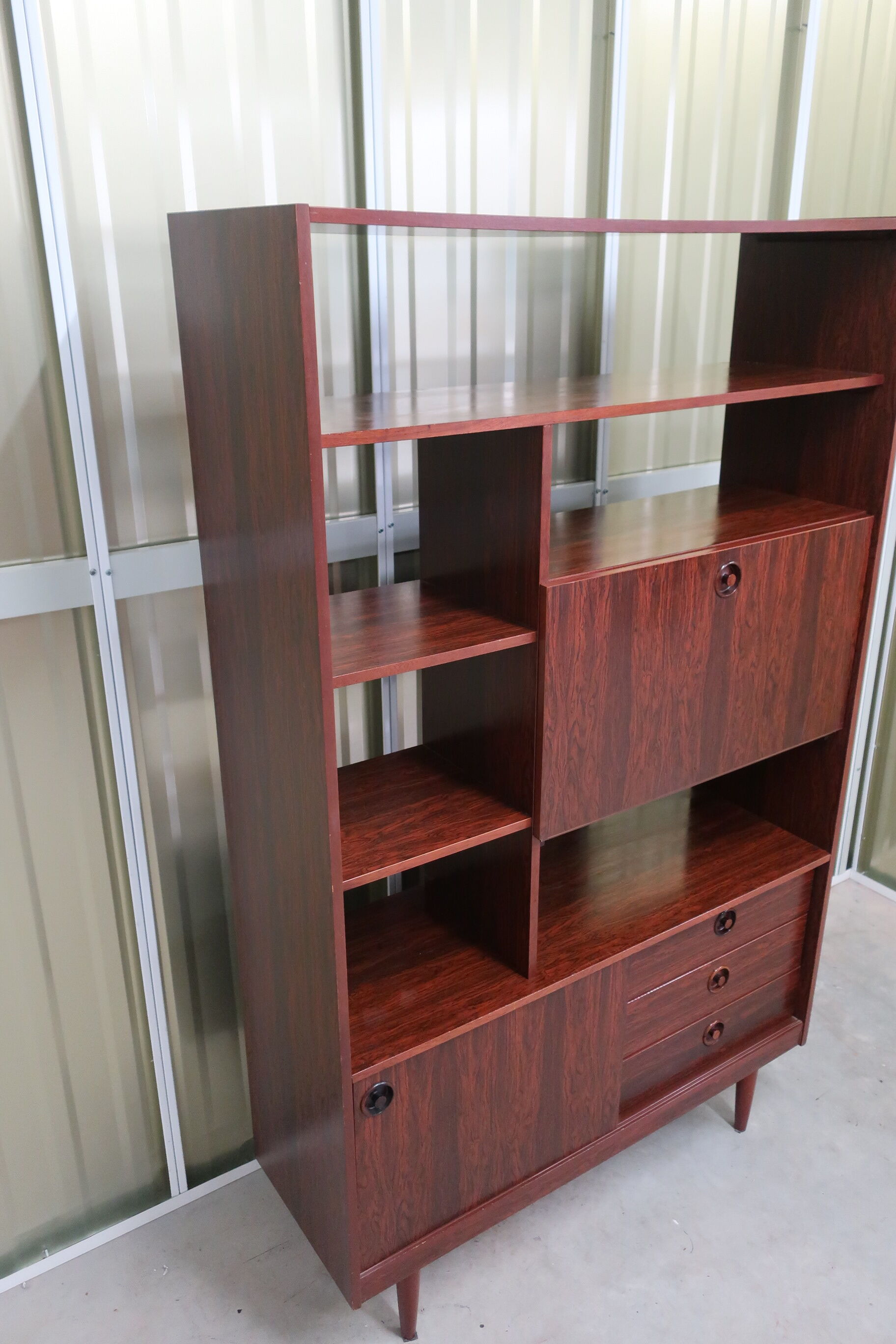 Room divider in rosewood of the 70s