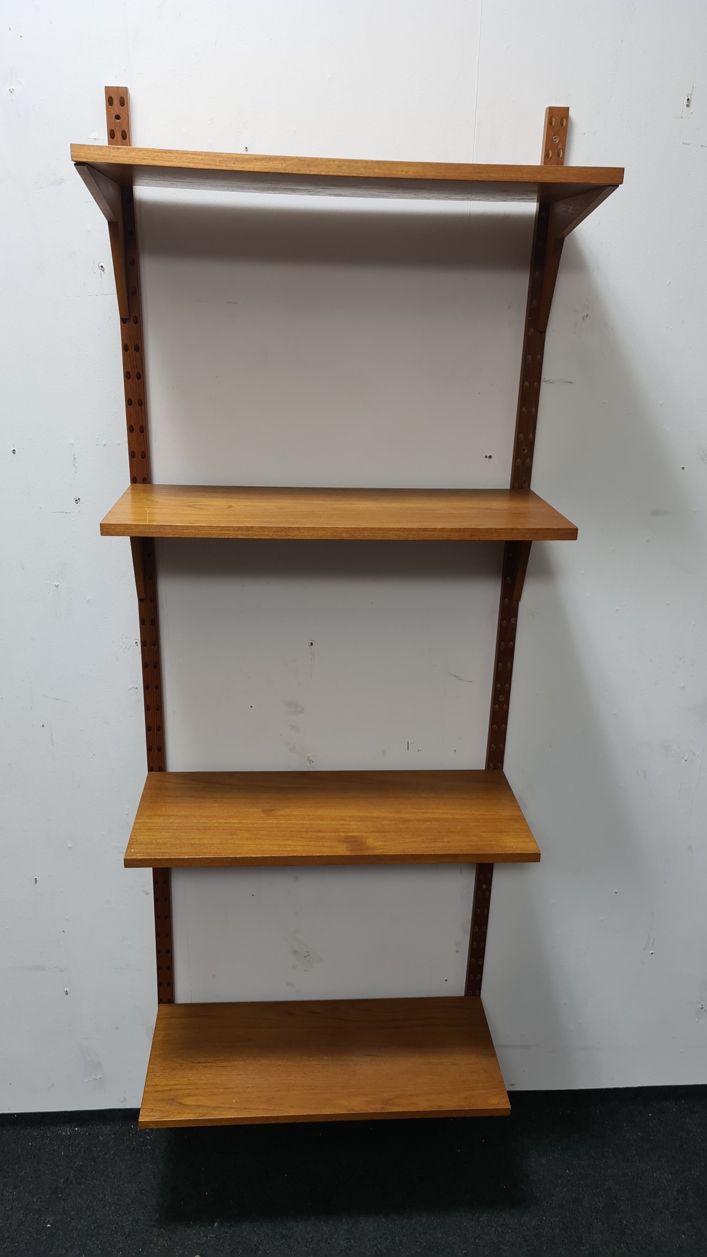 Système de mur en teck vintage par Poul Cadovious