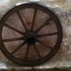 Roue de charrette ancienne