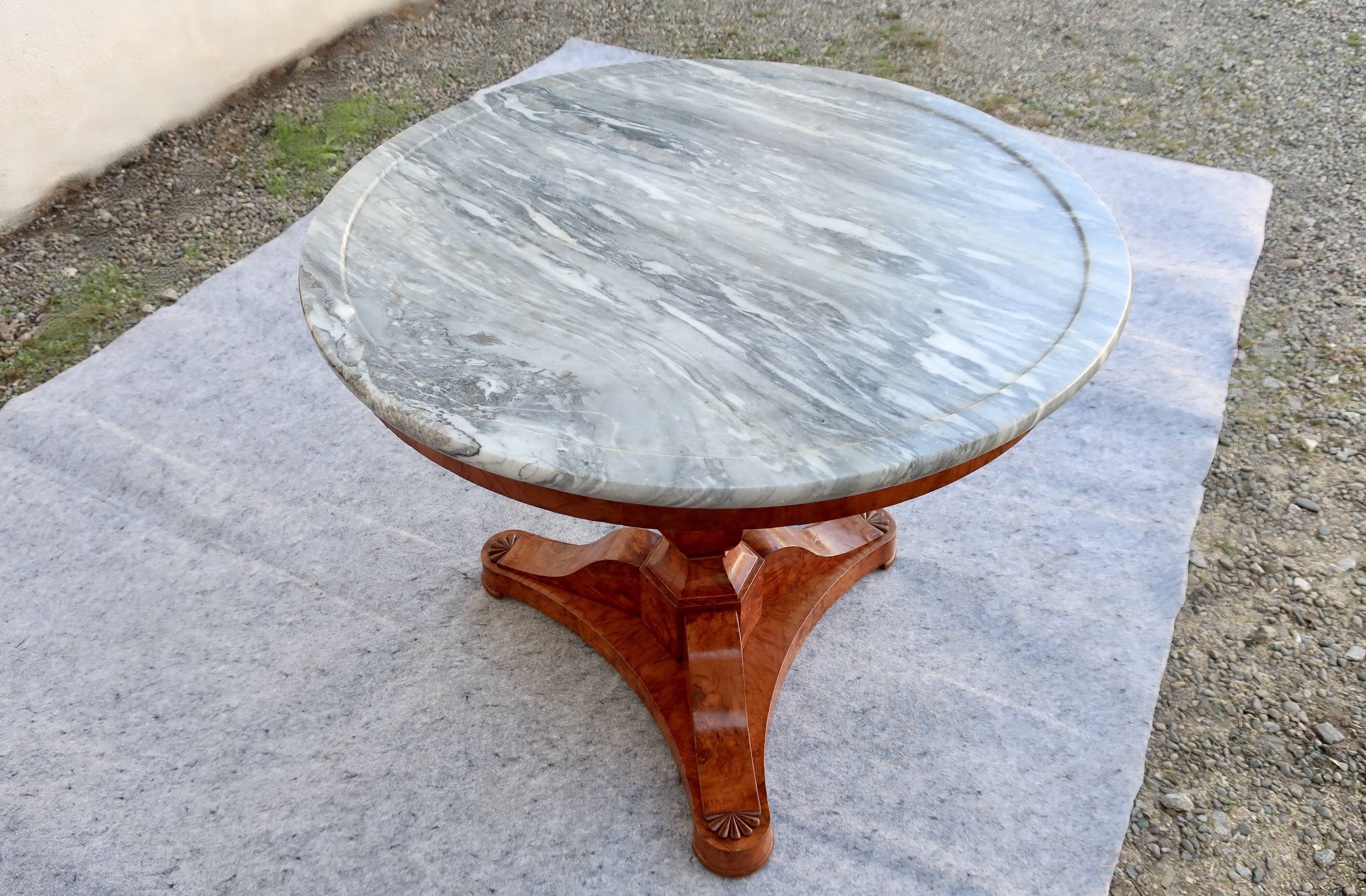 Guéridon Restauration XIXème Loupe d'Orme et Marbre Turquin