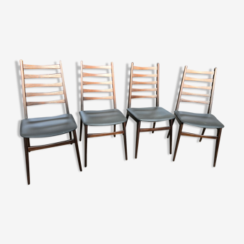 Suite de 4 chaises scandinaves