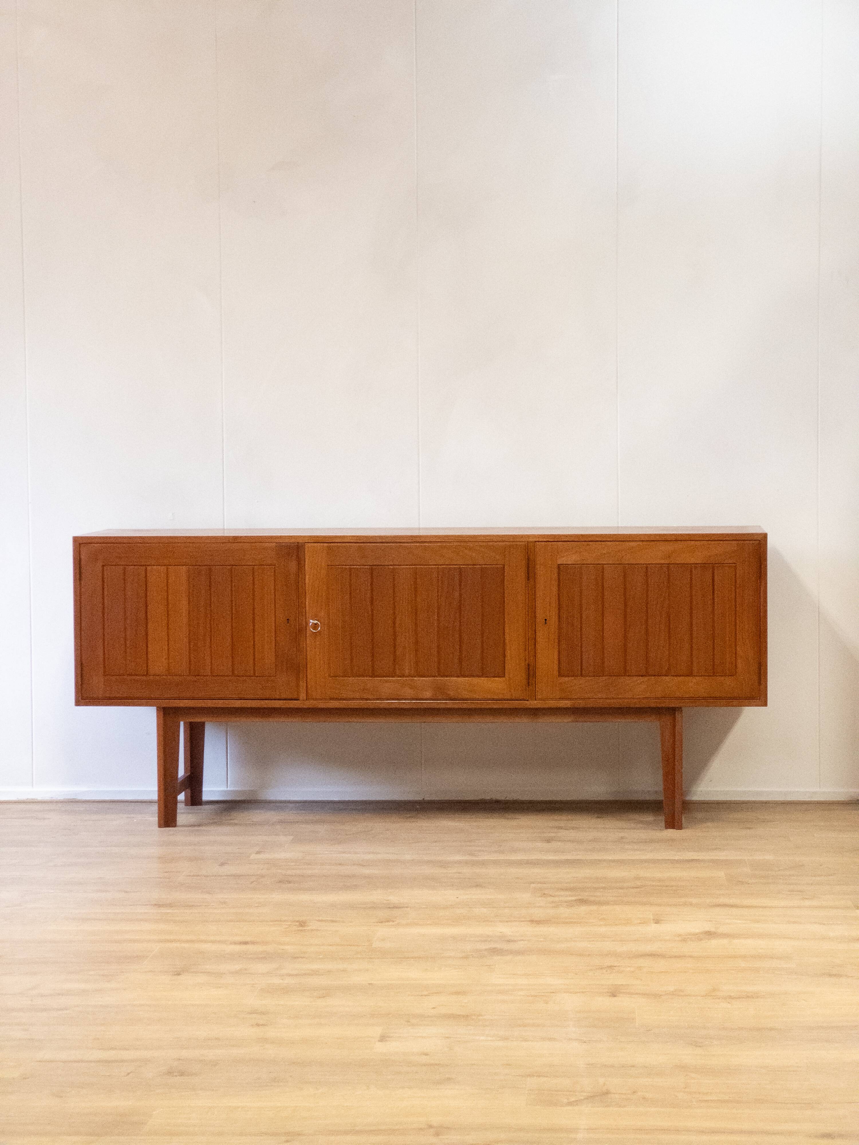 Vamo Sonderberg lowboard dressoir