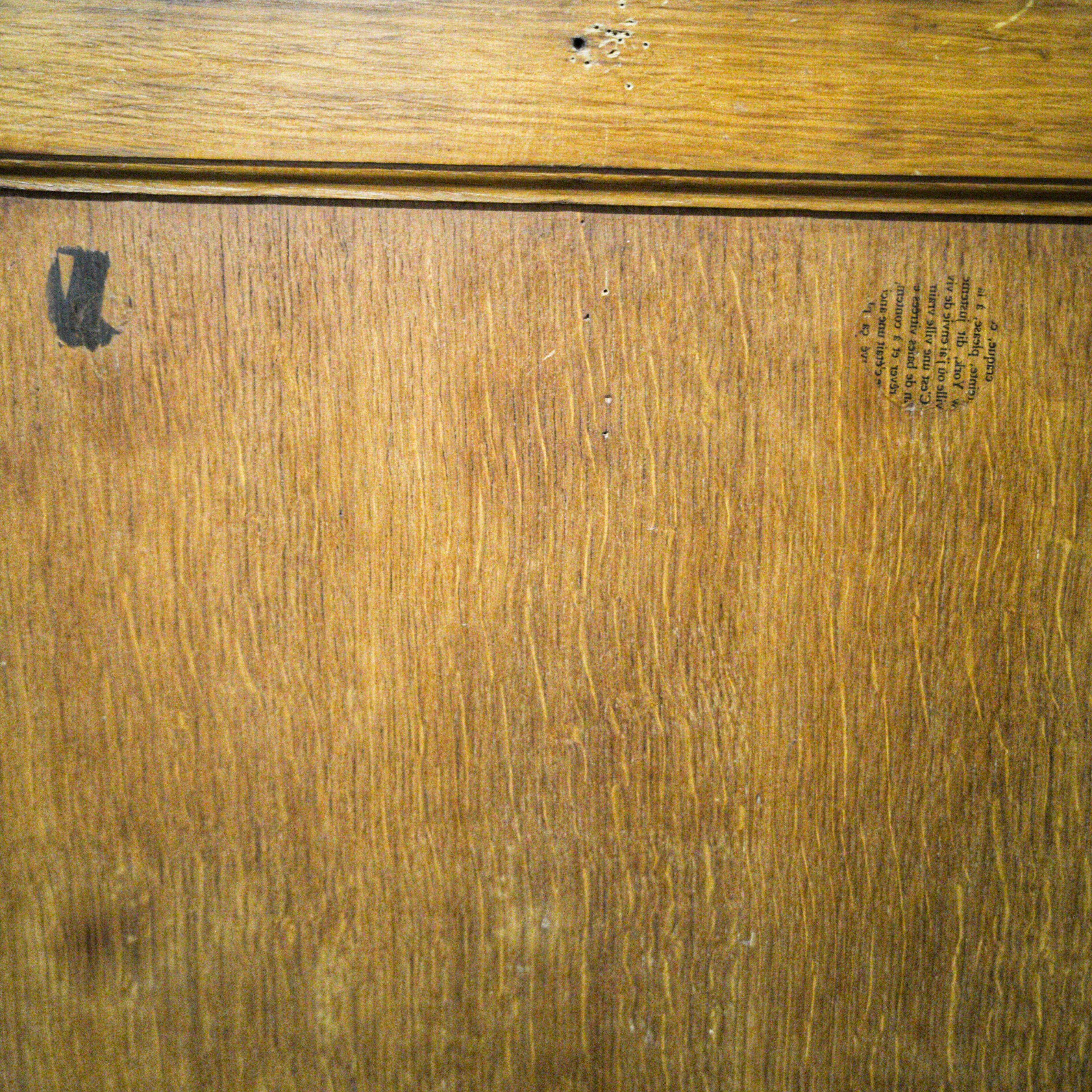Armoire d'internat vintage