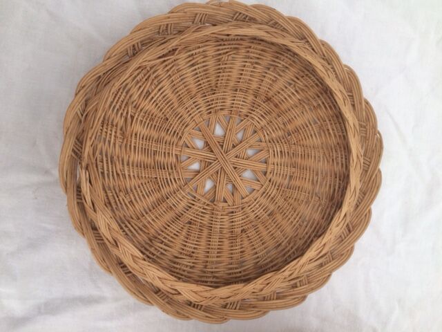 Basket glove wicker with cover