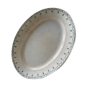 Oval flat in iron earth