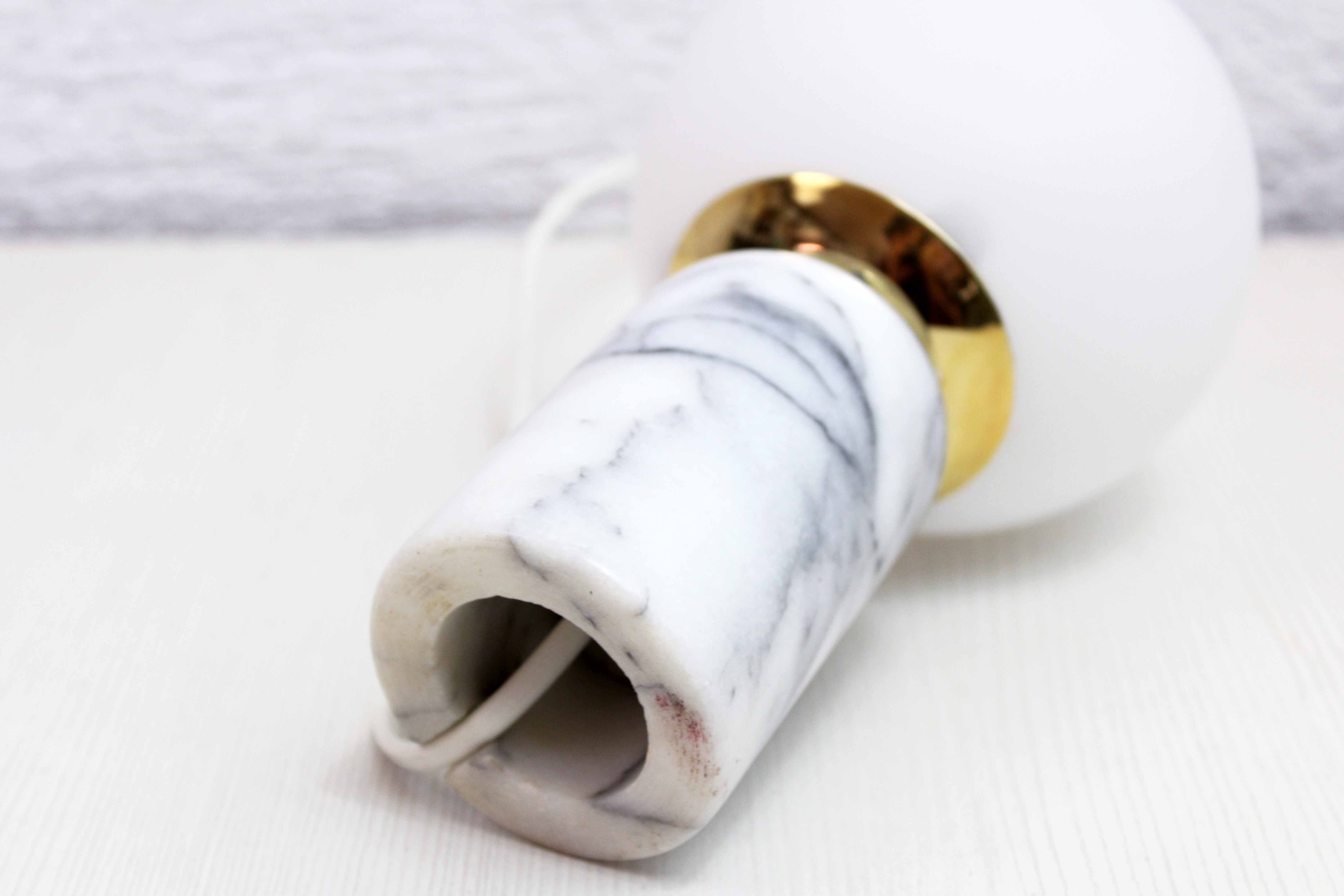 Table lamp in white marble and glass