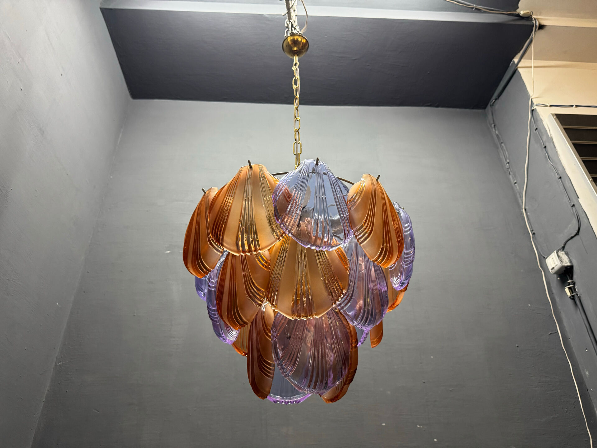 1980s Retro Murano Glass Shell Chandelier in Amber and Lavender, Italy