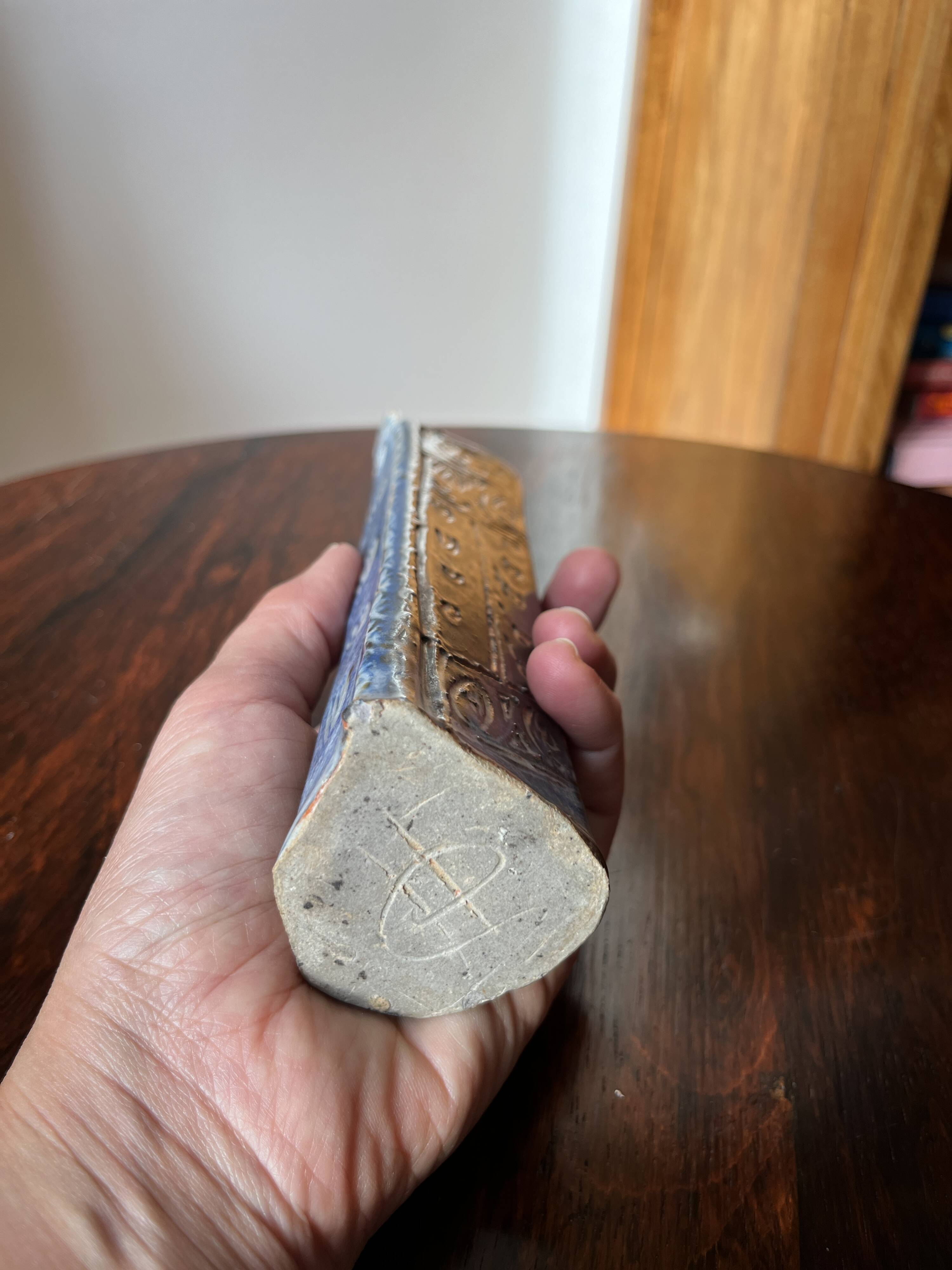 Scandinavian vase in the style of Gunnar Nylund