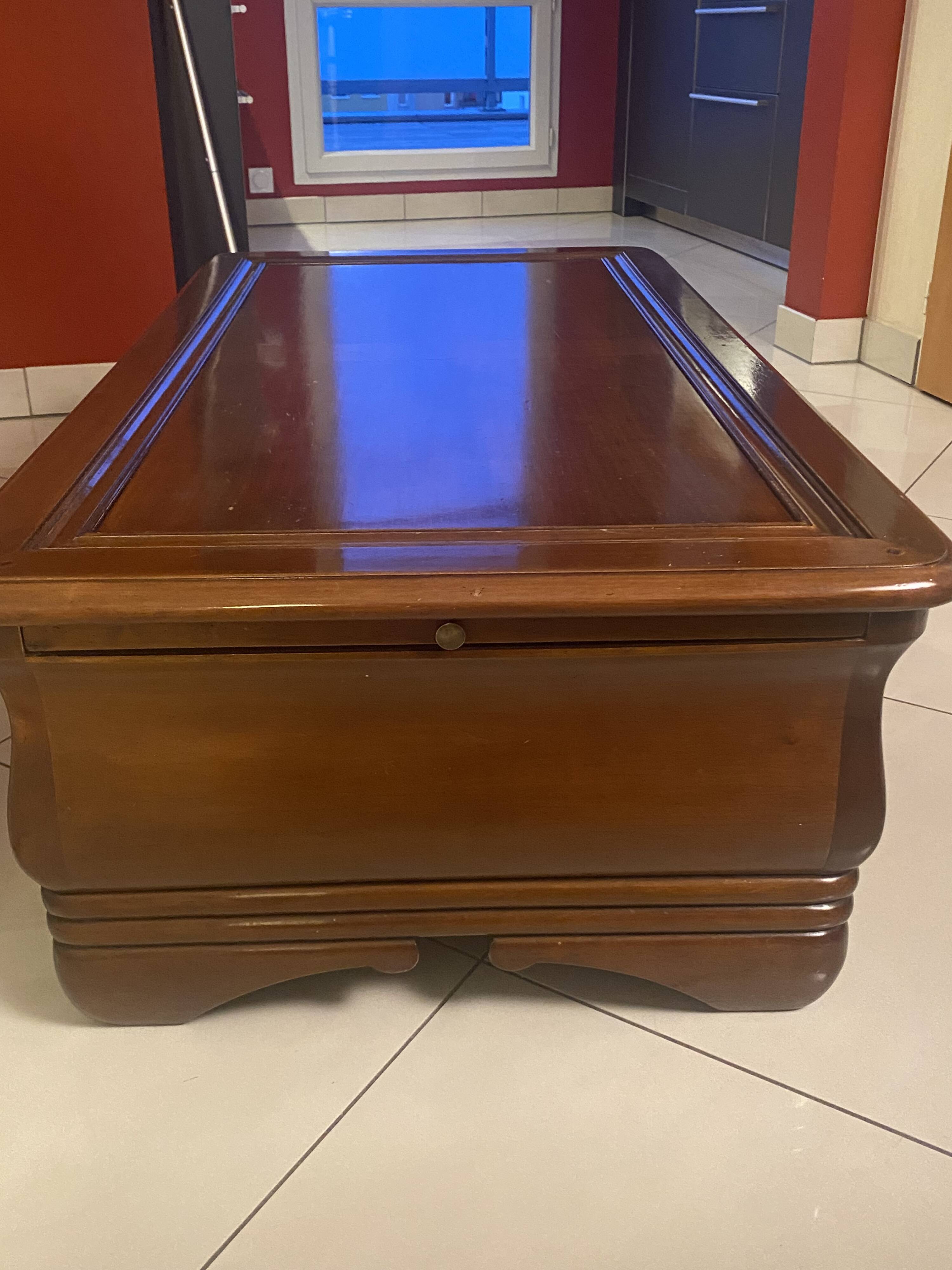 Roche bobois coffee table