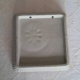 Vintage snail catchall