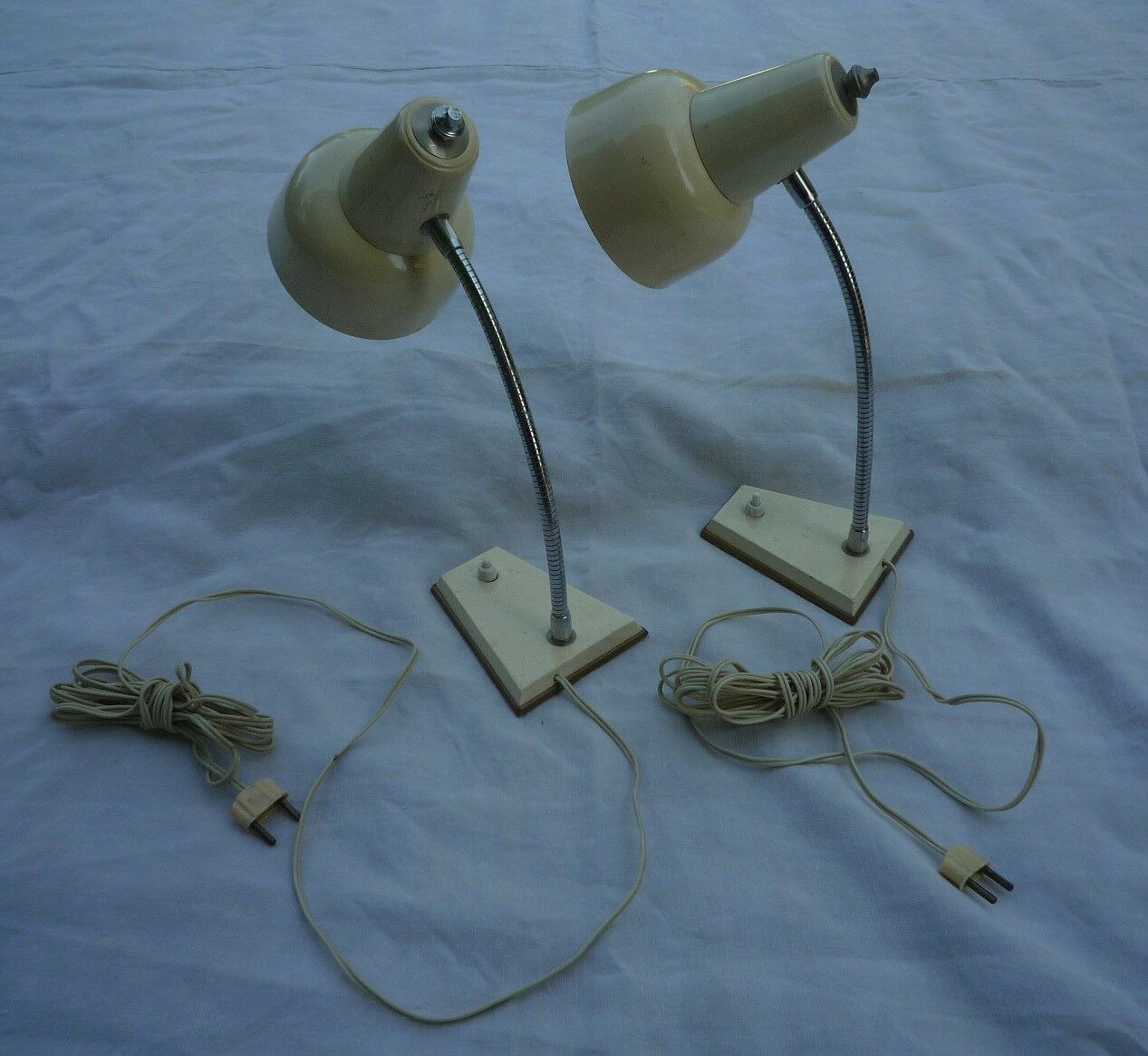 Pair of small 1950s office lamps