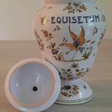 Apothecary pot "equisetum" in faience of moustiers