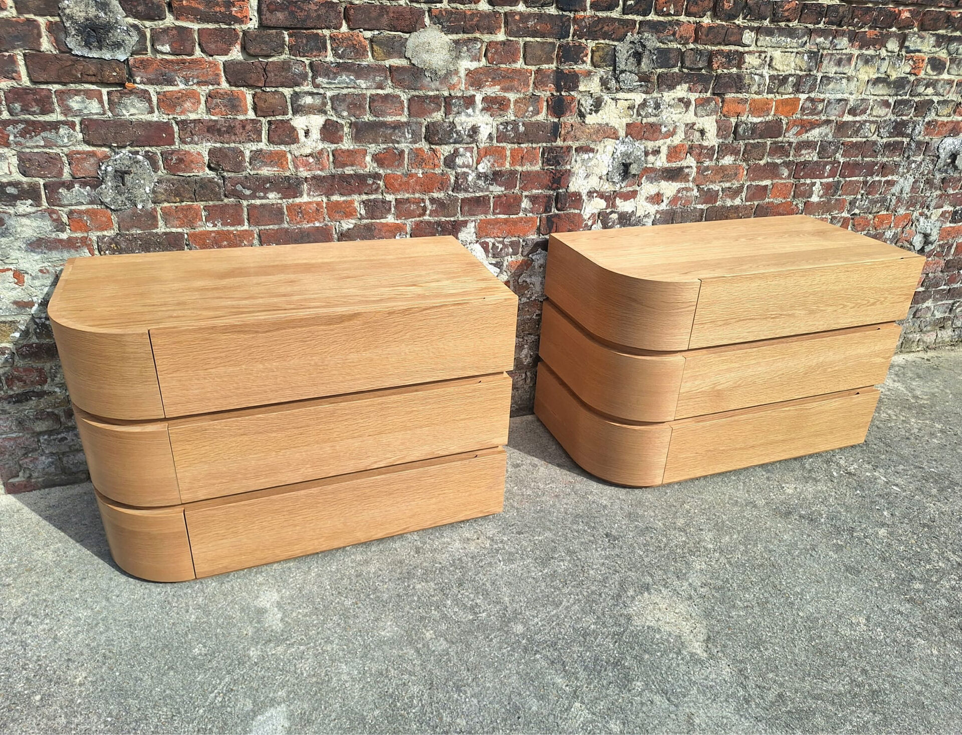 2 commodes AMPM Evoria