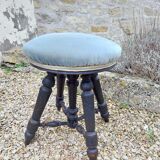 Napoleon III piano stool