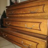 Chest of drawers
