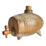 Berry sandstone barrel fountain