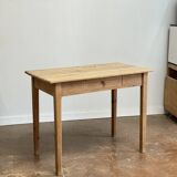 Vintage farmhouse table, country style