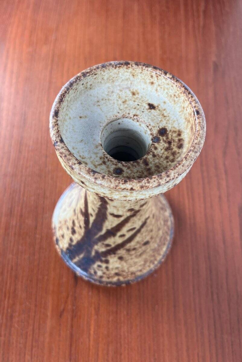 Mid-century Danish studio ceramic candlestick signed Aage Würtz, 1960s.