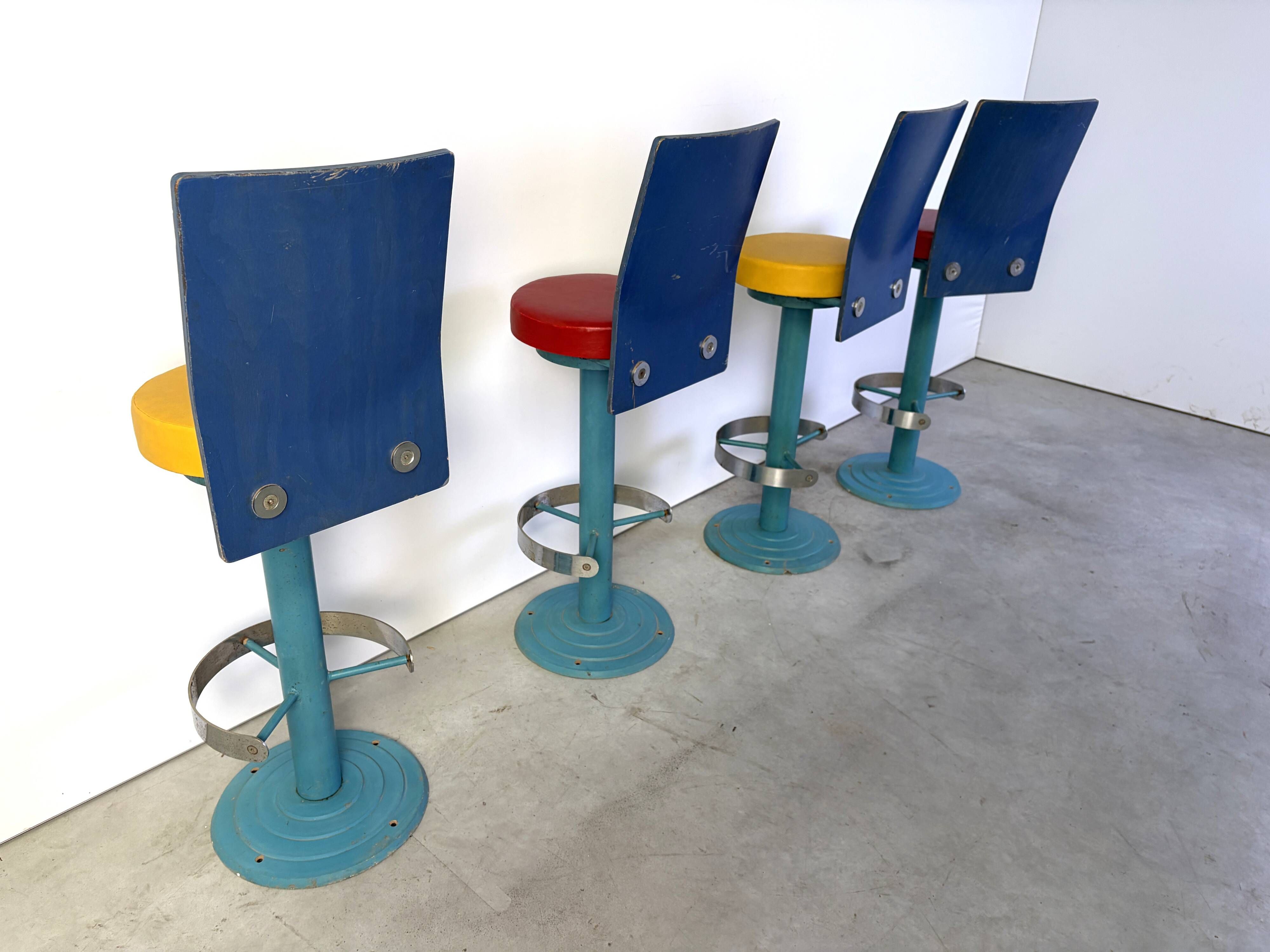 4 tabourets de bar industriels vintage, années 1980