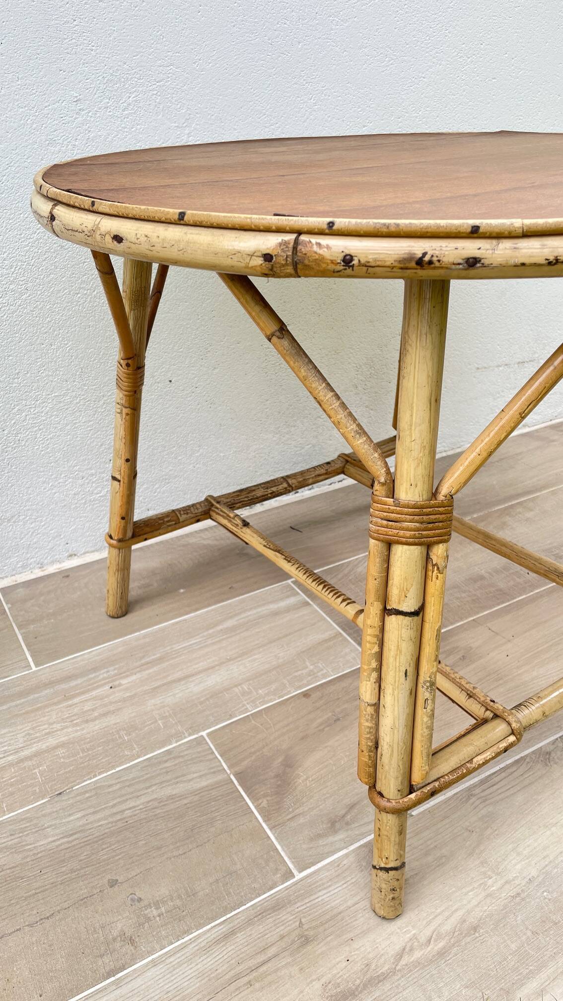Round coffee table rattan and oak vintage