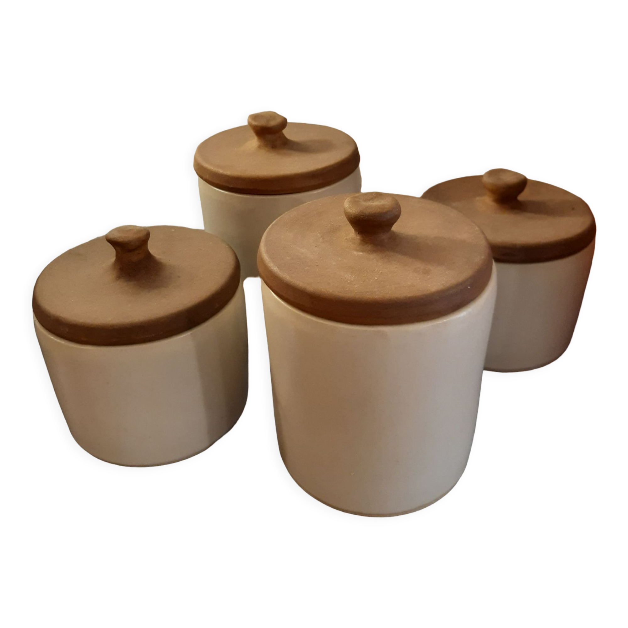 Ceramic pots
