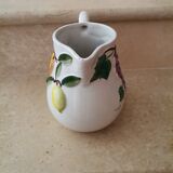 Carafe barbotine fruit