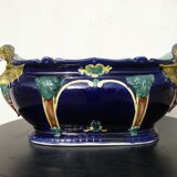 Slurry planter decorated with dragons by Thomas Forester & Sons
