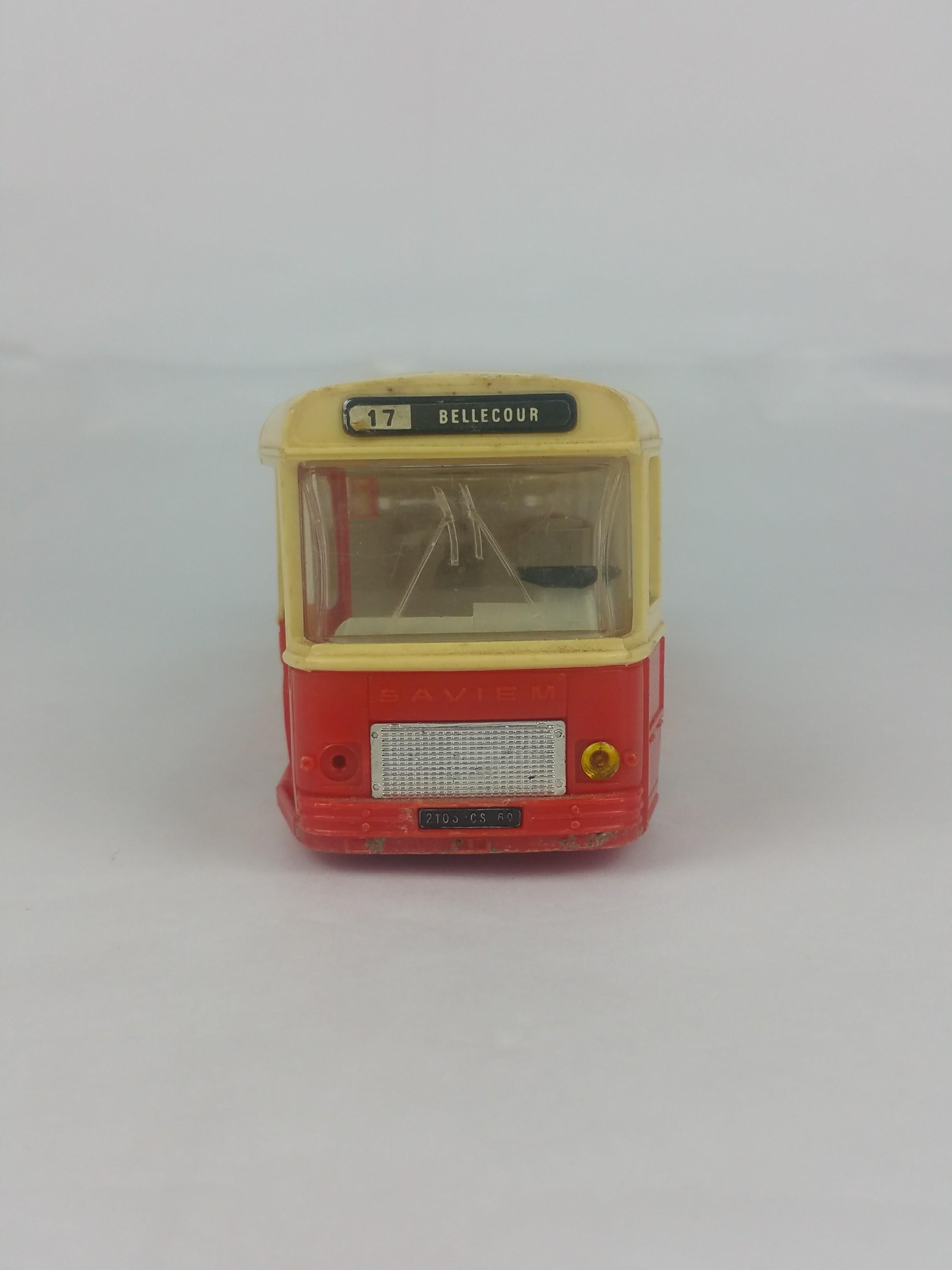 Autobus parisien Saviem de la RATP par NOREV au 1/43ème (plastique) année 80 - Collection