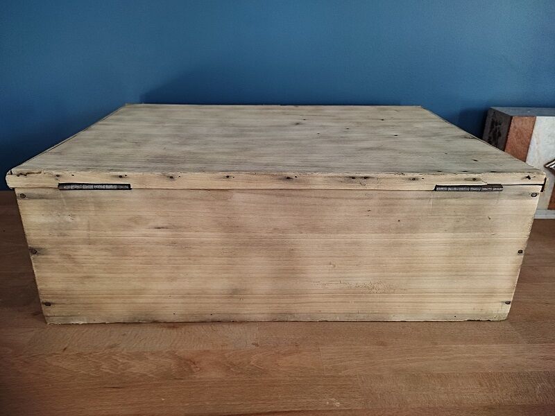 Trunk suitcase box solid wood