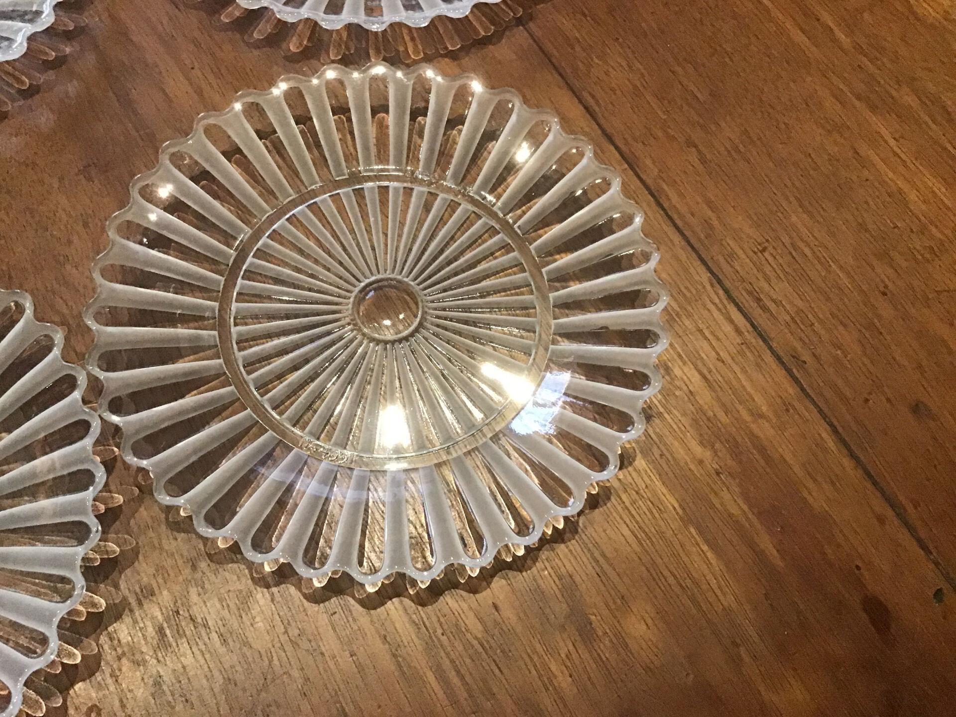 6 Baccarat Mille Nuits plates no. 4991