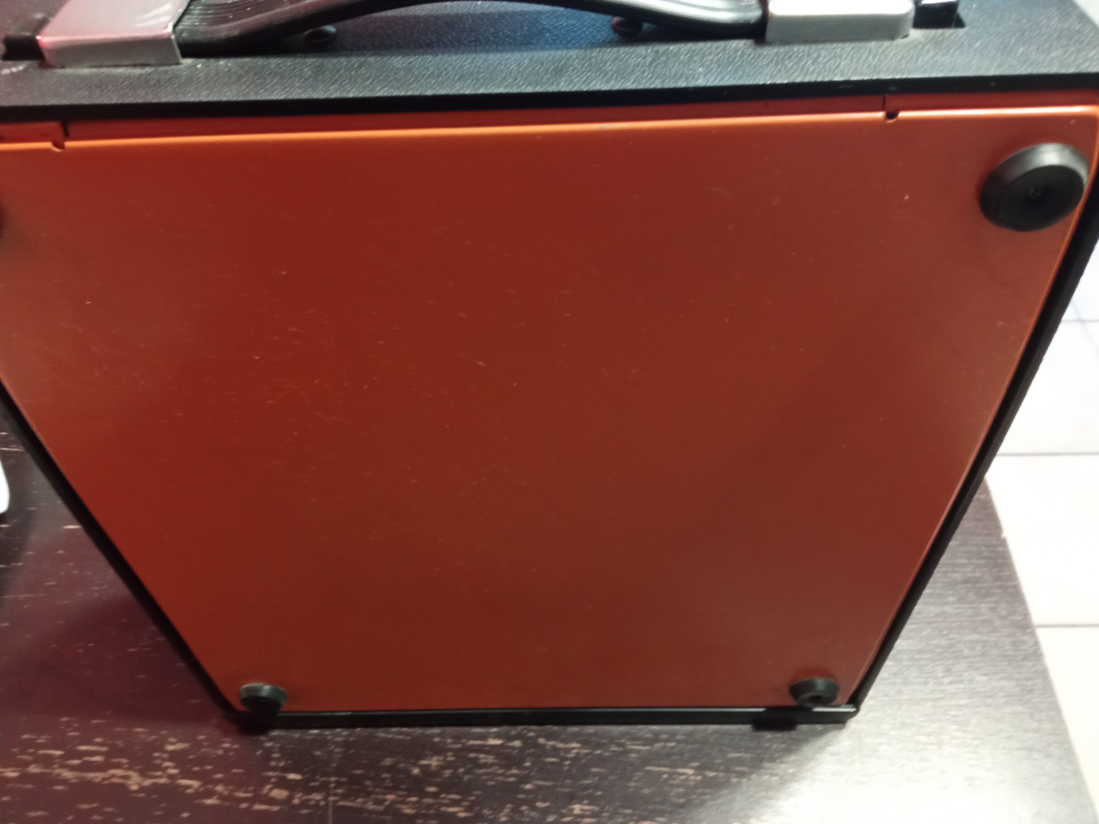 Welco 200 de luxe orange typewriter
