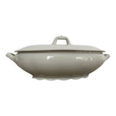 White earthenware vegetable dish, Maekin England