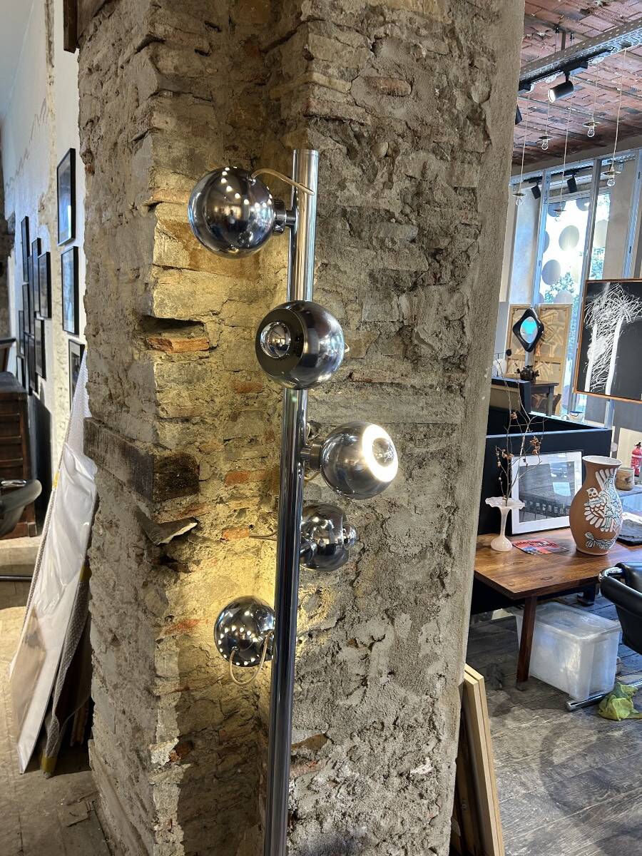 Rare magnetic eyeball floor lamp by Goffredo Reggiani