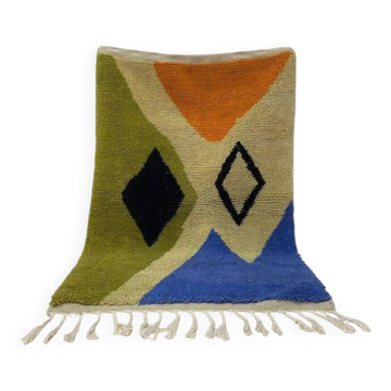 Handmade natural wool rug size 150 x 250 cm