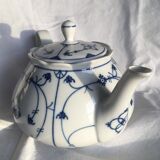 Porcelain teapot Winterling Bavaria