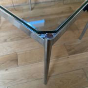Table d’appoint année 60