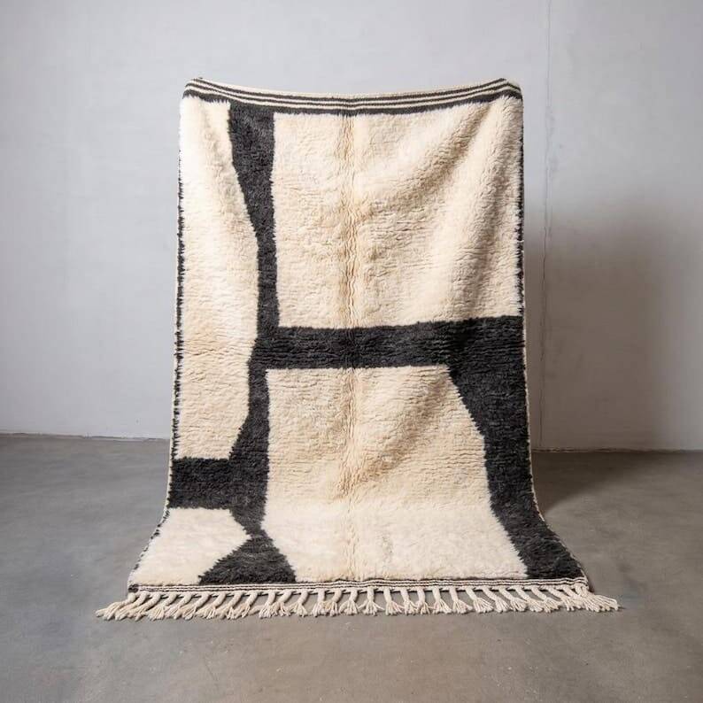 Custom traditional natural wool rug size 150/350 cm
