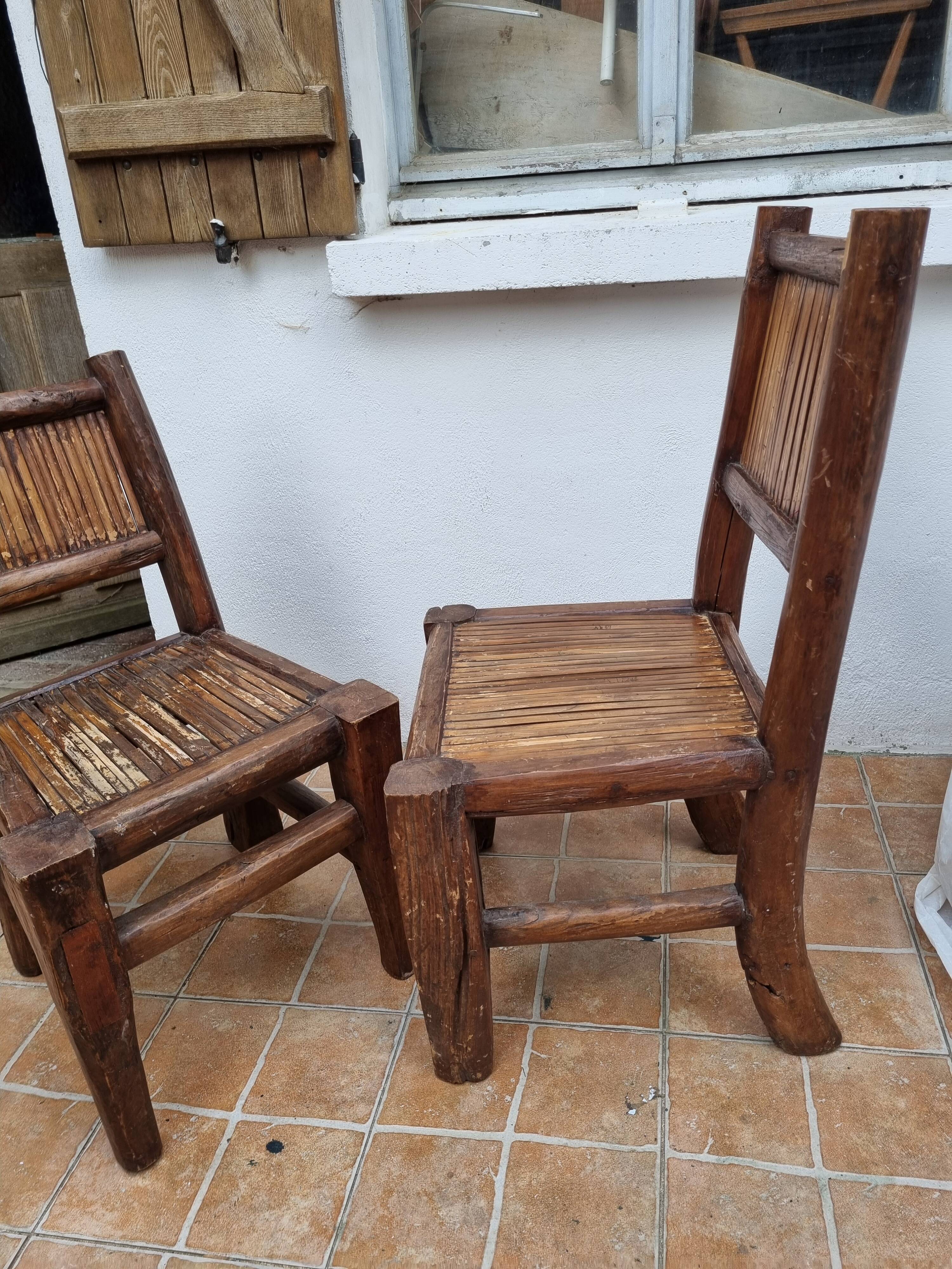 Pair of solid wood and bamboo chairs, brutalist style, 90 cm