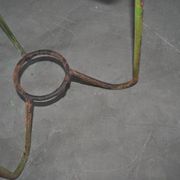 Vintage green circular iron jardinière from Hungary, 1940s, with a tripod base.