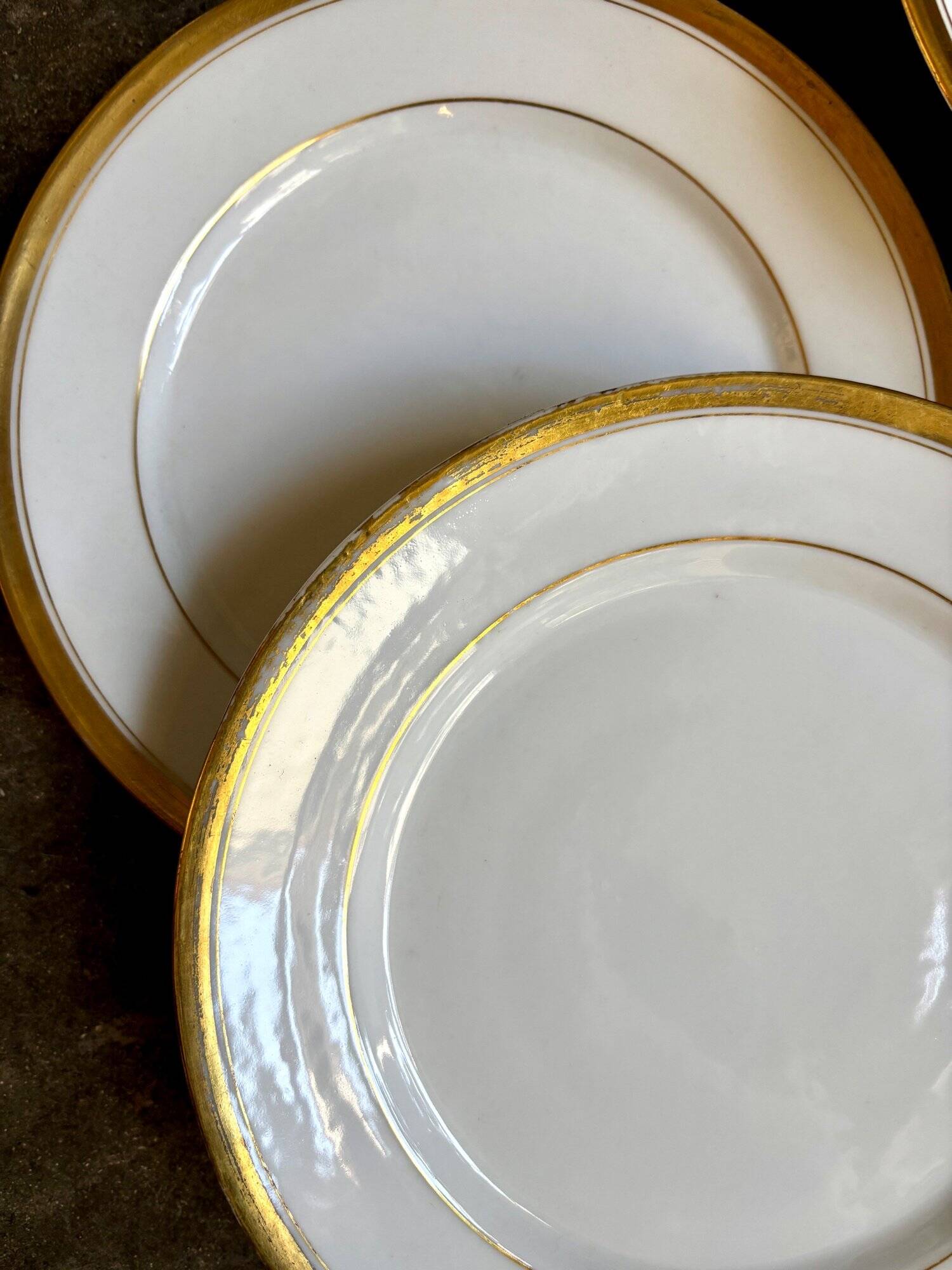 6 white and gold porcelain dessert plates