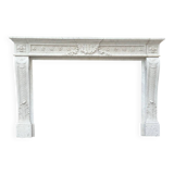 Cheminée De Style Louis XVI En Marbre De Carrare Très Finement Sculptée Ver