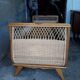 Lit bébé en bois et rotin vintage