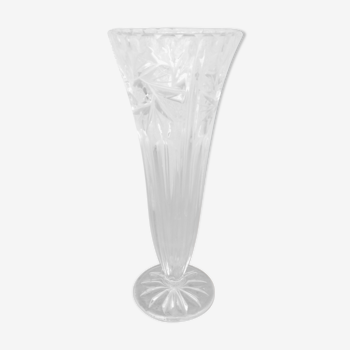 Vase en cristal taillé