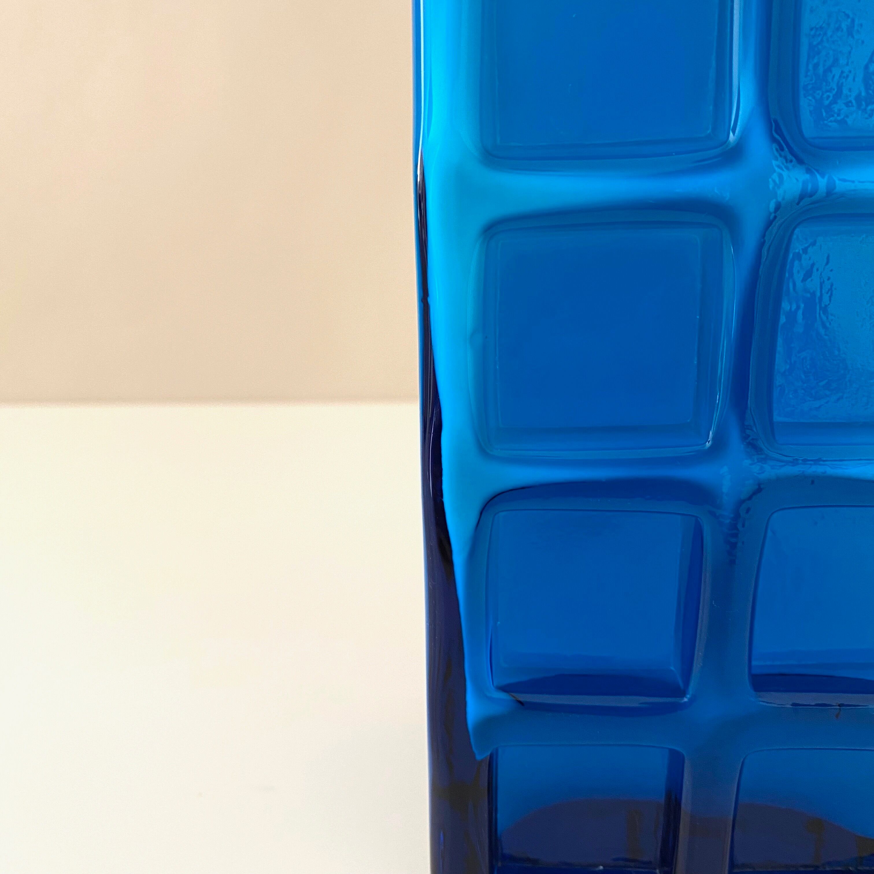 Friedrich Glas vase, Op Art, 60's interior