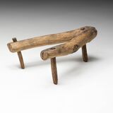 Tabouret tripode primitif Wabi Sabi, France, 18ème siècle